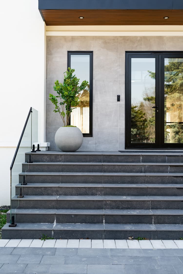 Nuovo Surfaces team workspace