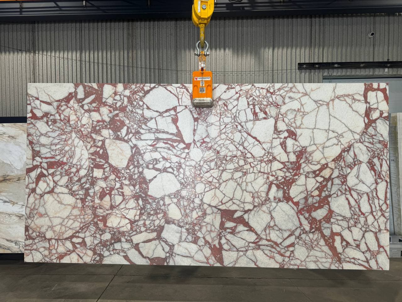 Calacatta Dante SOFT 3D in architectural space