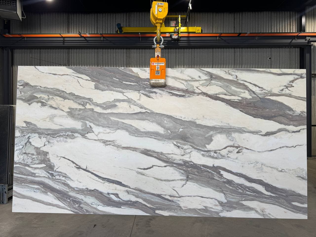 Calacatta Masterpiece SOFT 3D in architectural space