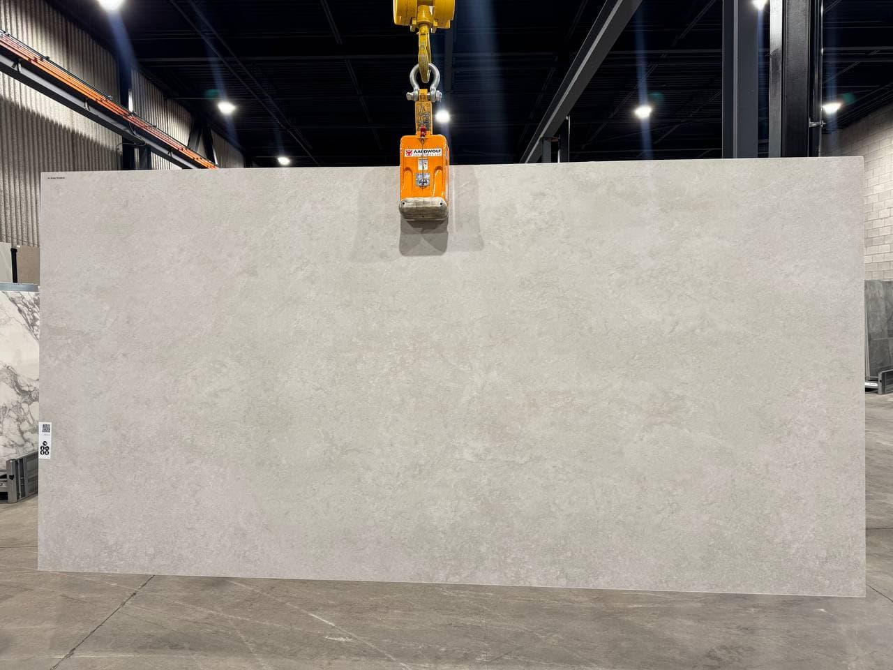 NS Shake Travertine in architectural space
