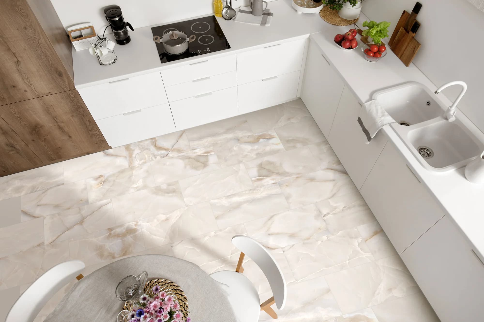 Onyx Ivory installation space