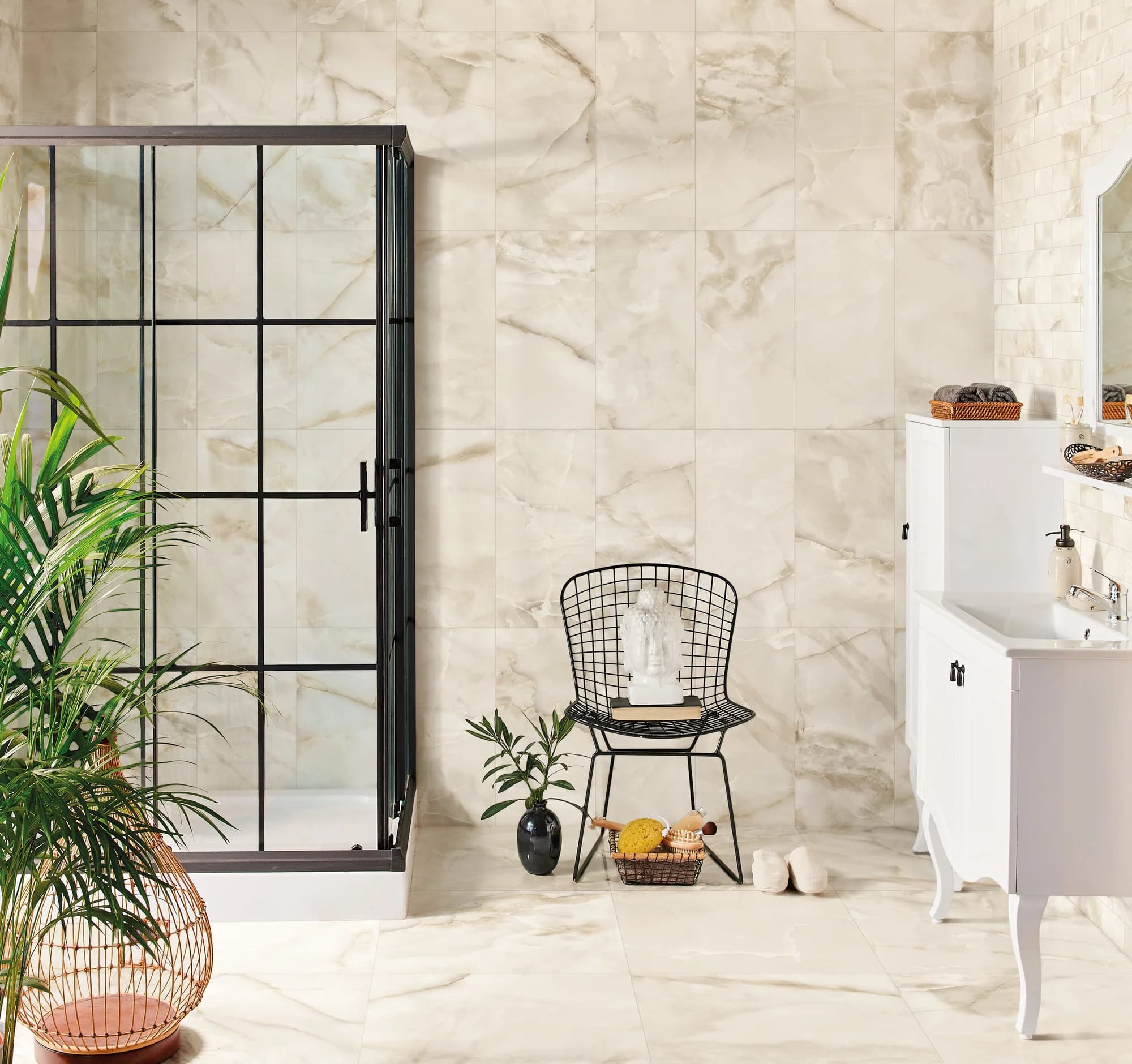 Onyx Ivory installation space